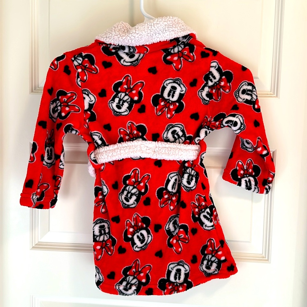 Red Minnie Mouse 2T/3T Robe - Picture 3 of 4